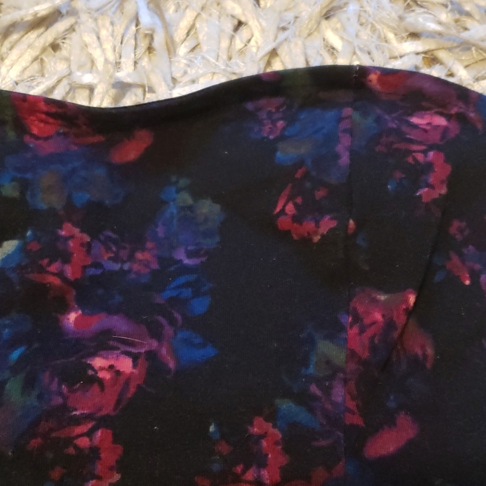 Bralettes type tops - Picture 3 of 4
